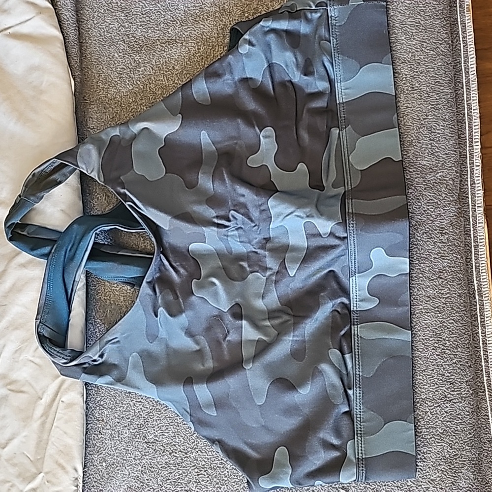Work out top